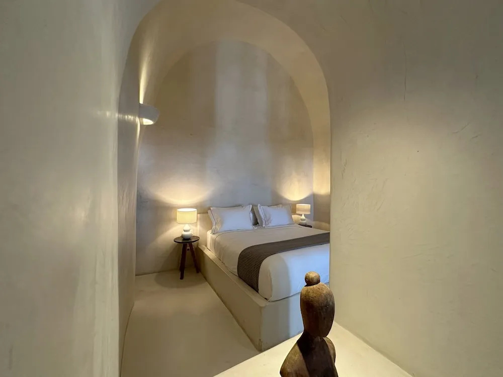 Dagaz Suites