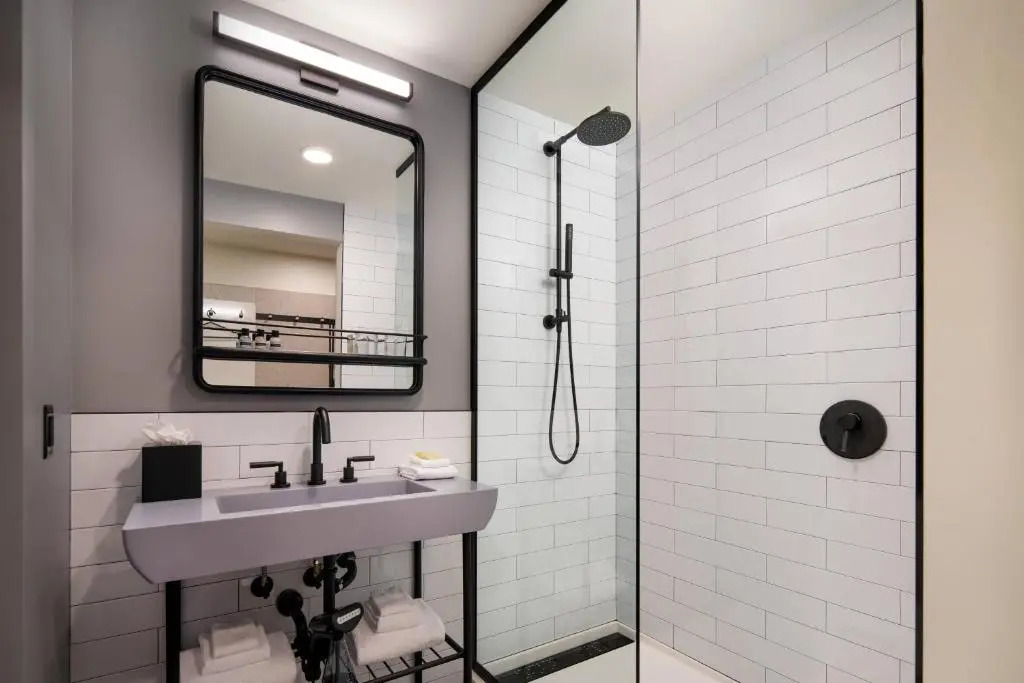 Moxy Portland Downtown