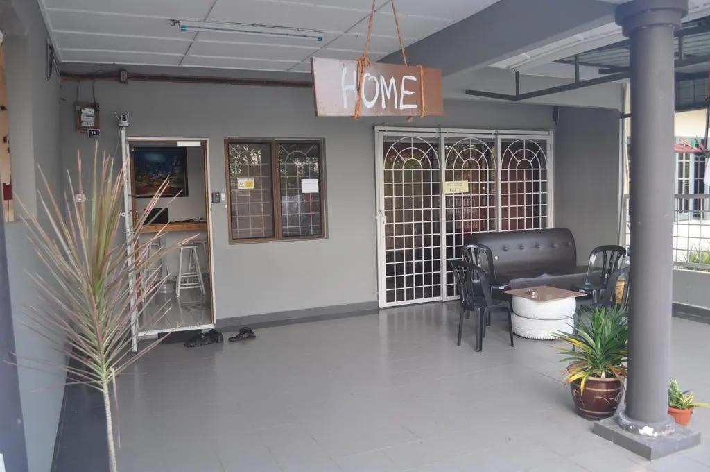 Home Guesthouse