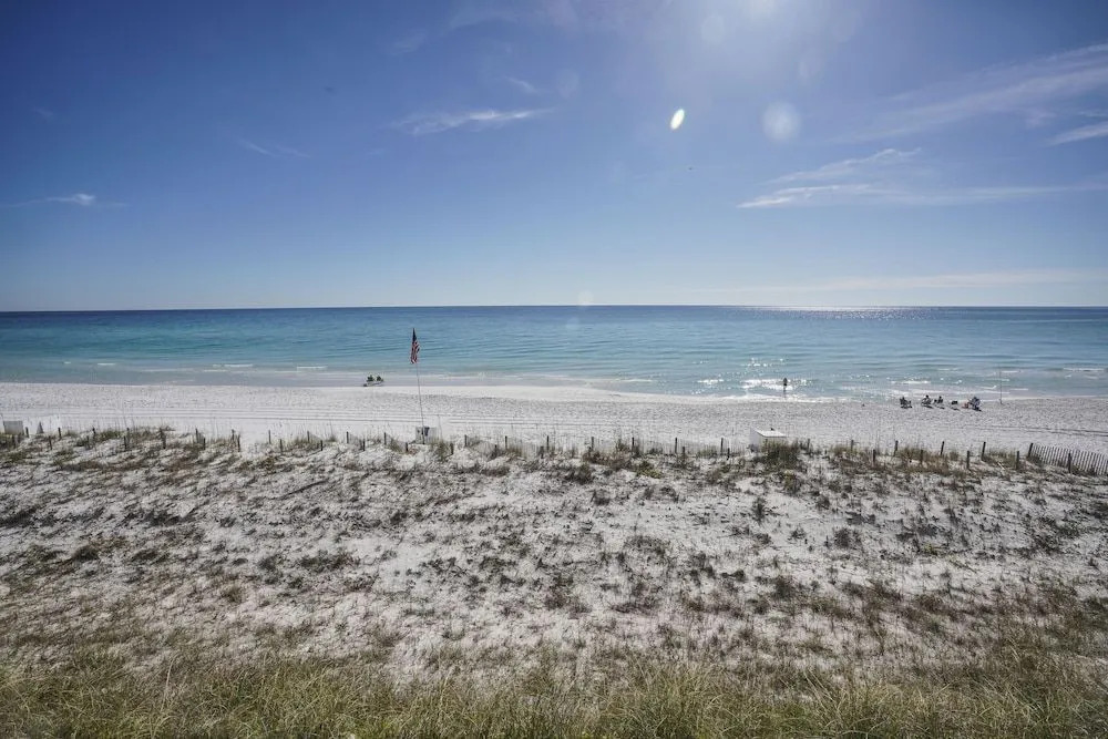 Crystal Dunes by Panhandle Getaways