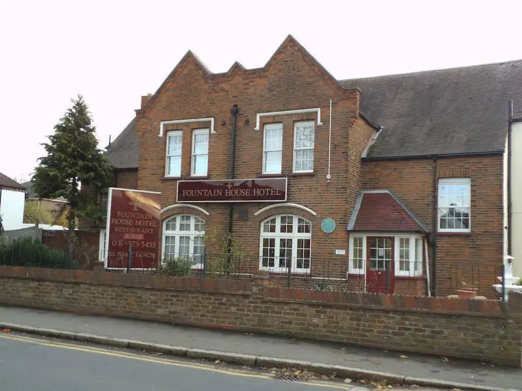 Fountain House Hotel