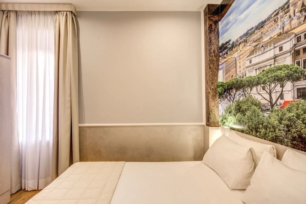 Top Floor Colosseo Guesthouse