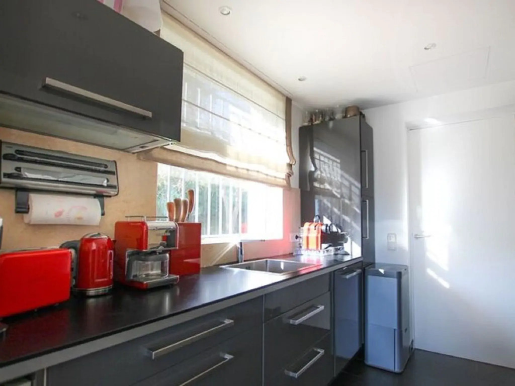 Modern holiday home in Gassin with private pool