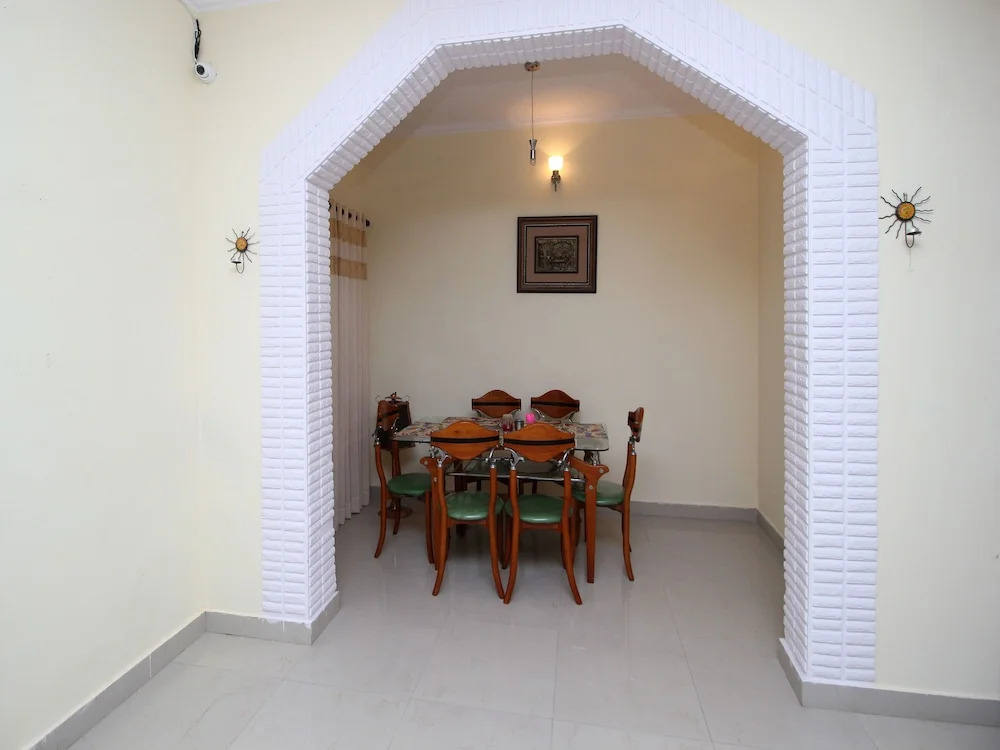 OYO 9399 Home Valley View 2BHK Villa Sattal