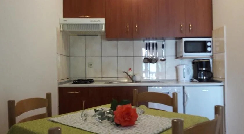 Apartments Petrovic