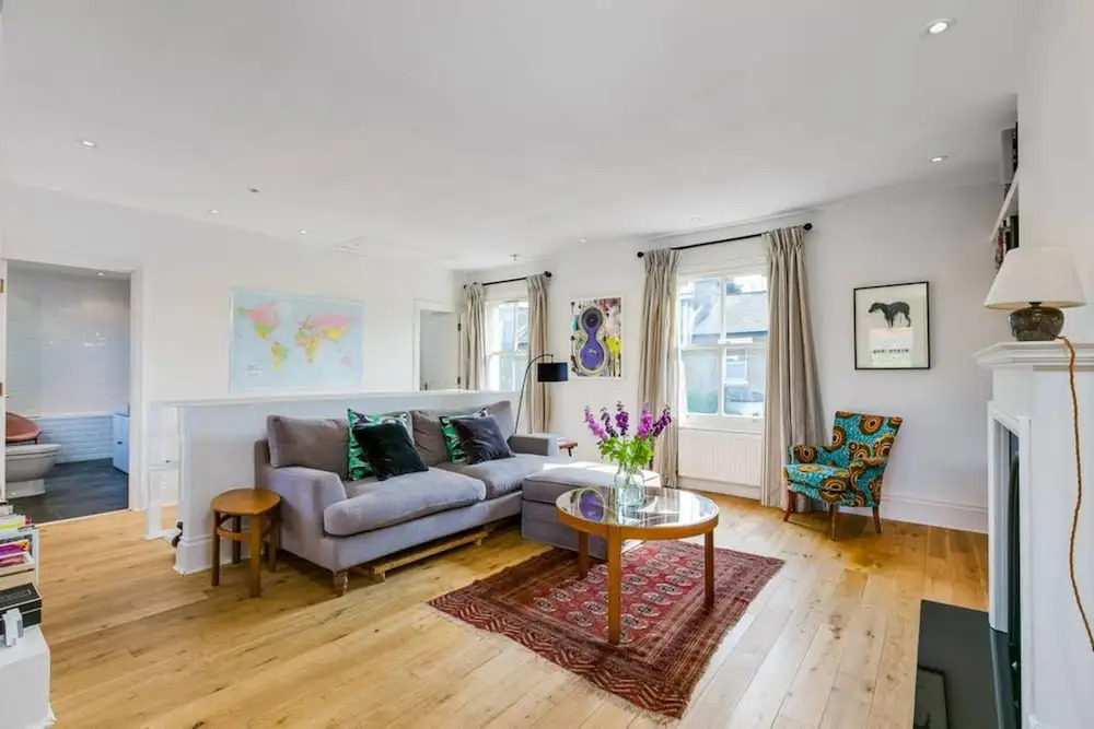 1 Bedroom West London Home