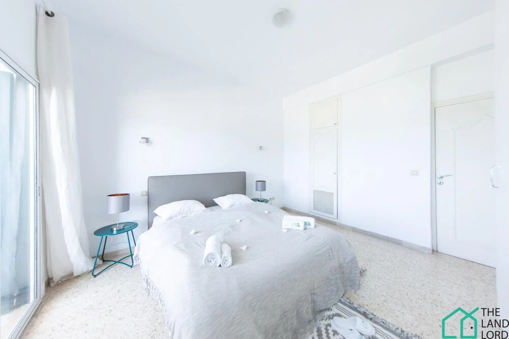 The Perfect View 2bds apt in Heart of Marsa Plage