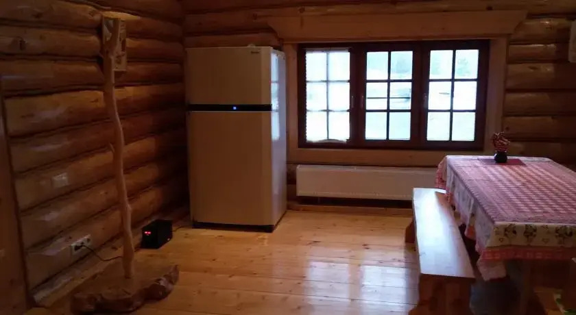 На Озере С Конюшней