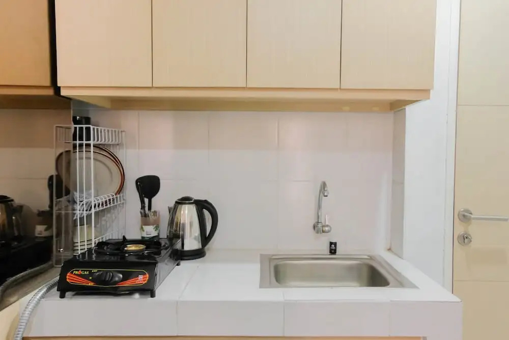 Cozy and Minimalist 2BR Apartment at Ayodhya Residence