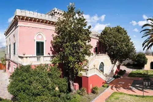 Castello Romeo