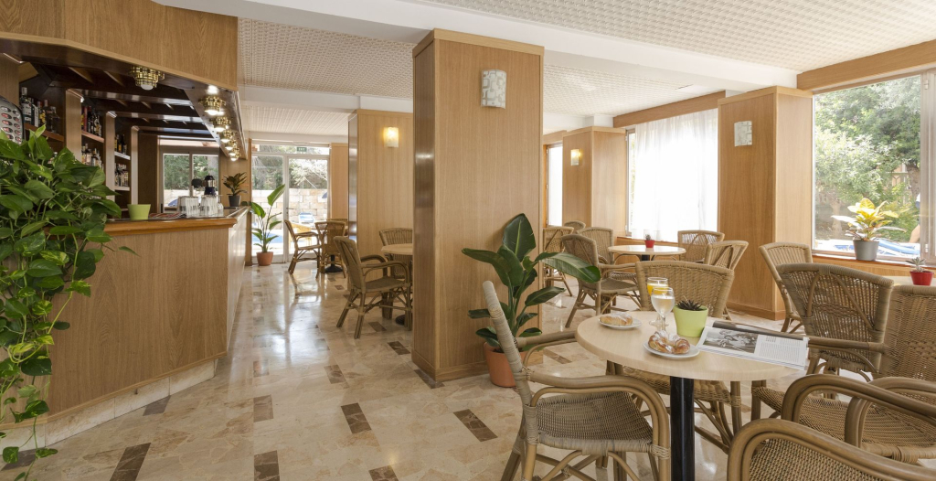 Hotel Urania Arenal by Soho Boutique