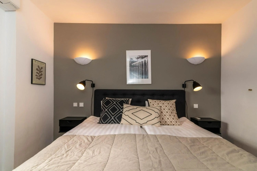 Newly renovated 3 bedroom apt next to Puerto Banús