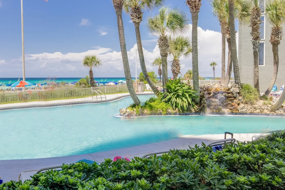 Beautiful Long Beach Condo unit 1-1206! TWO Gulf Masters