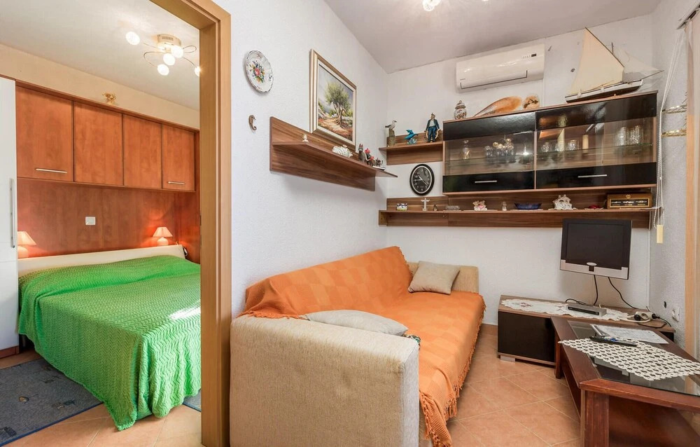 Nice Home in Jablanac With Wifi and 1 Bedrooms
