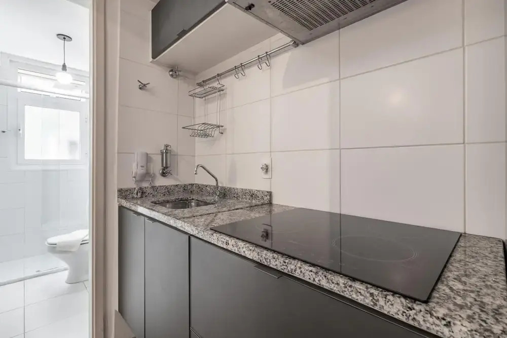 Av1208 Studio Avanhandava
