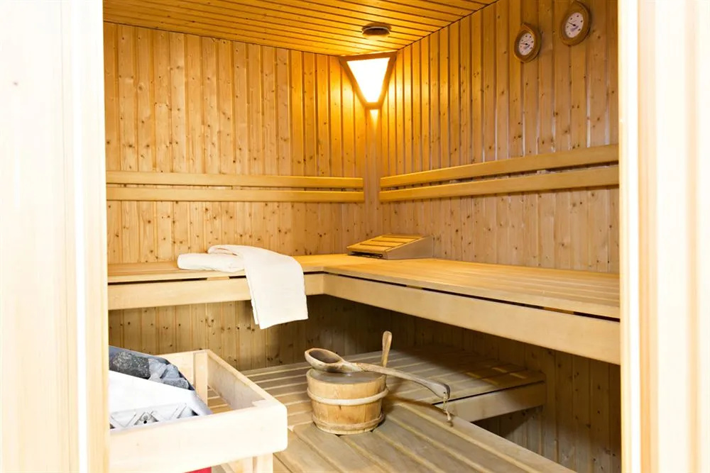 Quadratscha Hotel