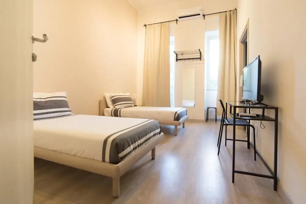 Romano Rooms