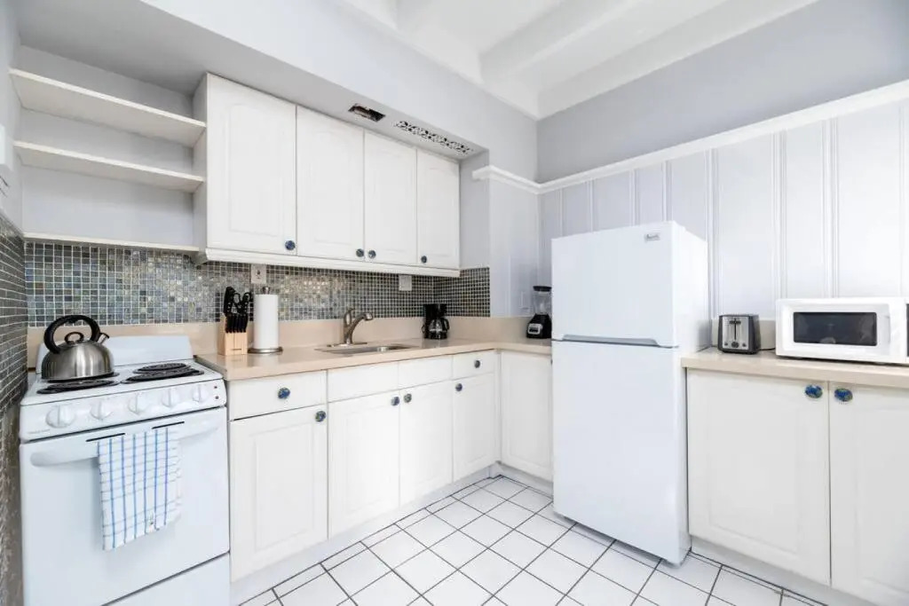 Central Fort Lauderdale Beach With Free Parking 3