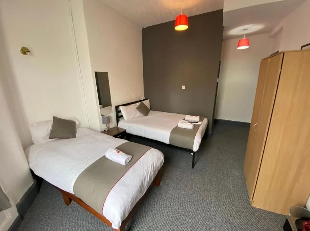 Bank St Hotel