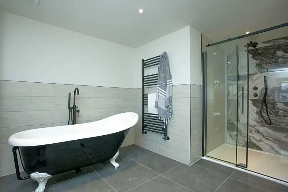 Pilgrim Suite