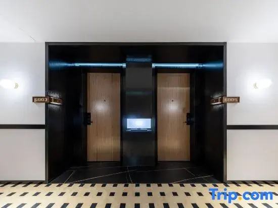 Xinyuan Rezen Minyoun Hotel