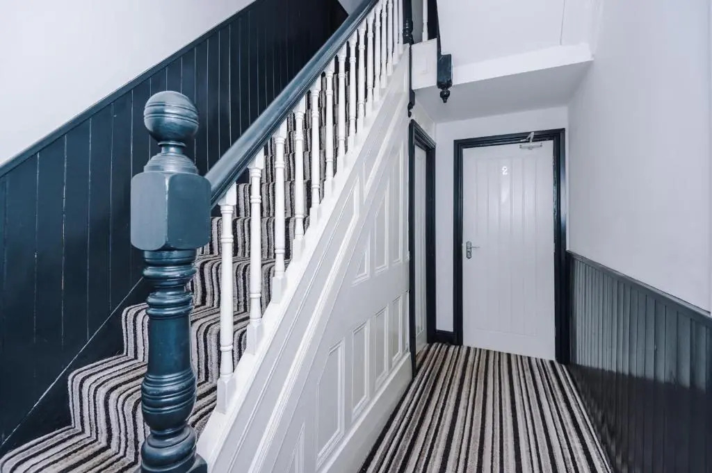 Studio Two, Clarendon Apartments