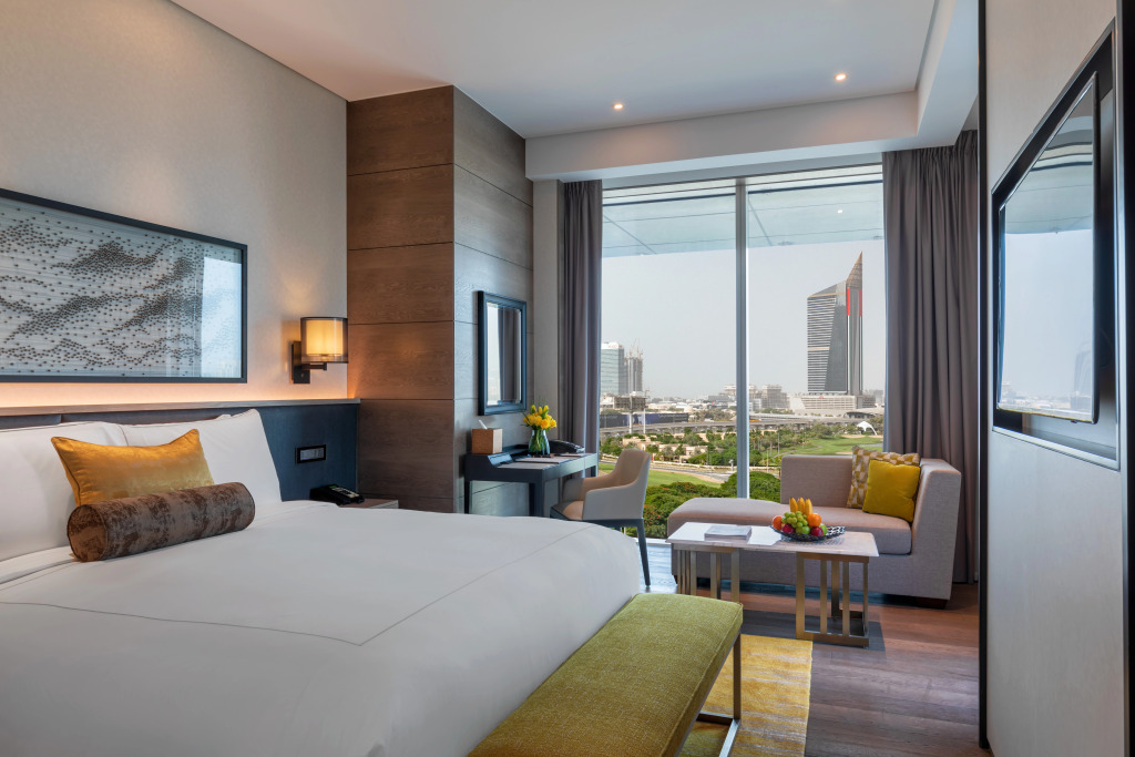 Taj Jumeirah Lakes Towers
