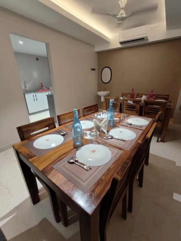 Sakthi Holiday's Inn