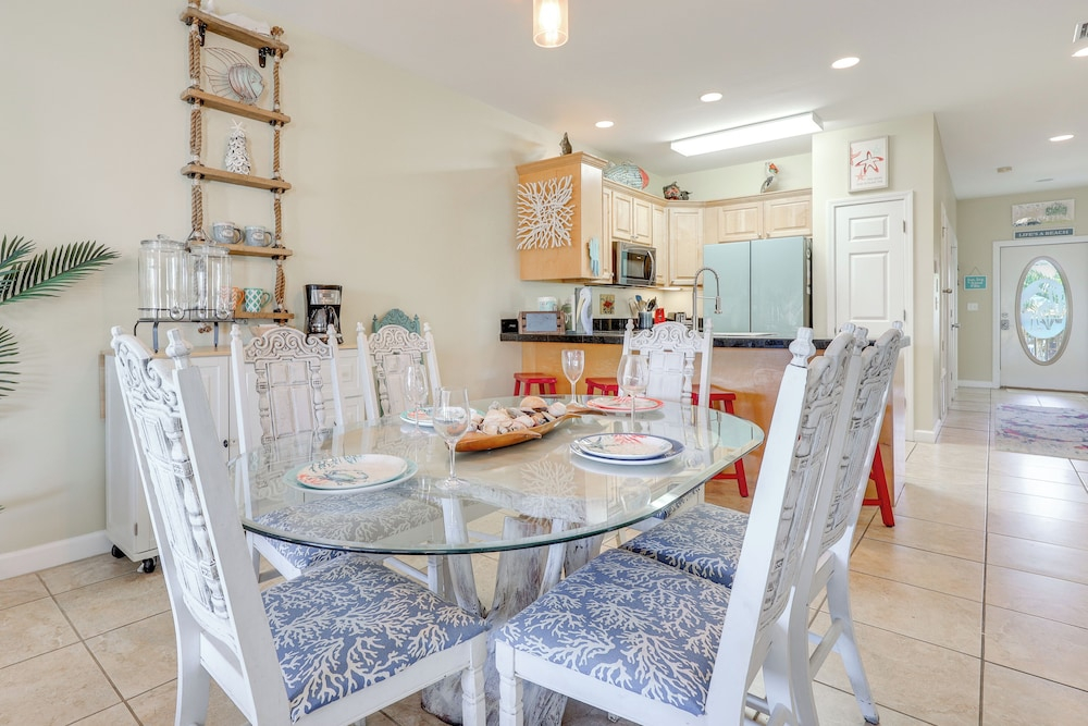 Boat, Swim, Walk to Beach! Dauphin Island Retreat