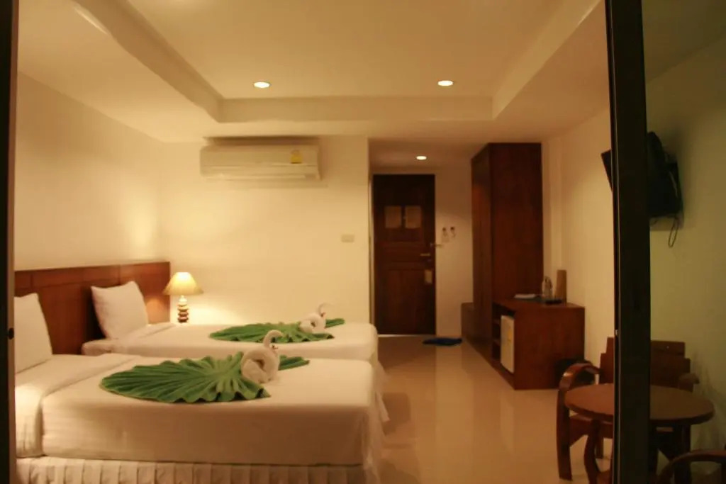 Kirati Beach Resort