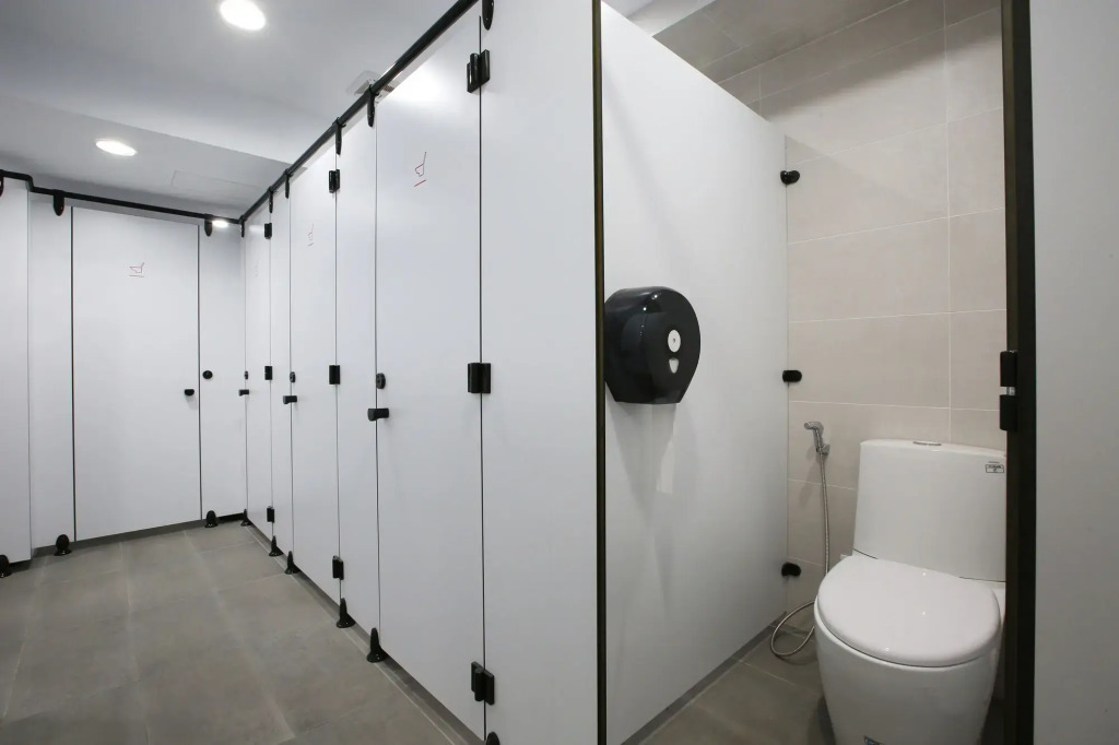 Loosha Hostel