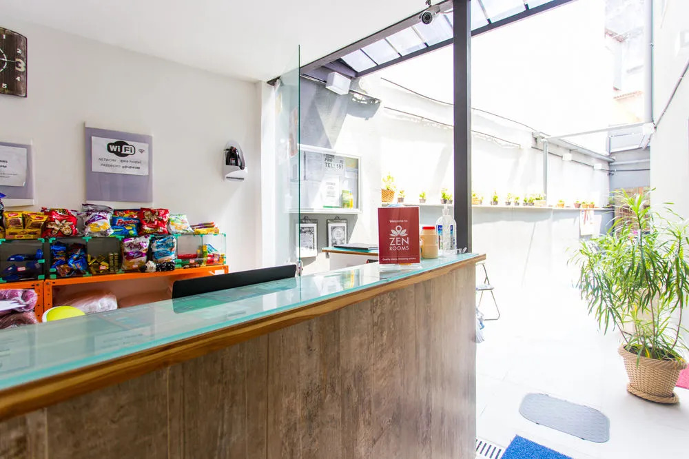 ZEN Rooms Mena Barreto