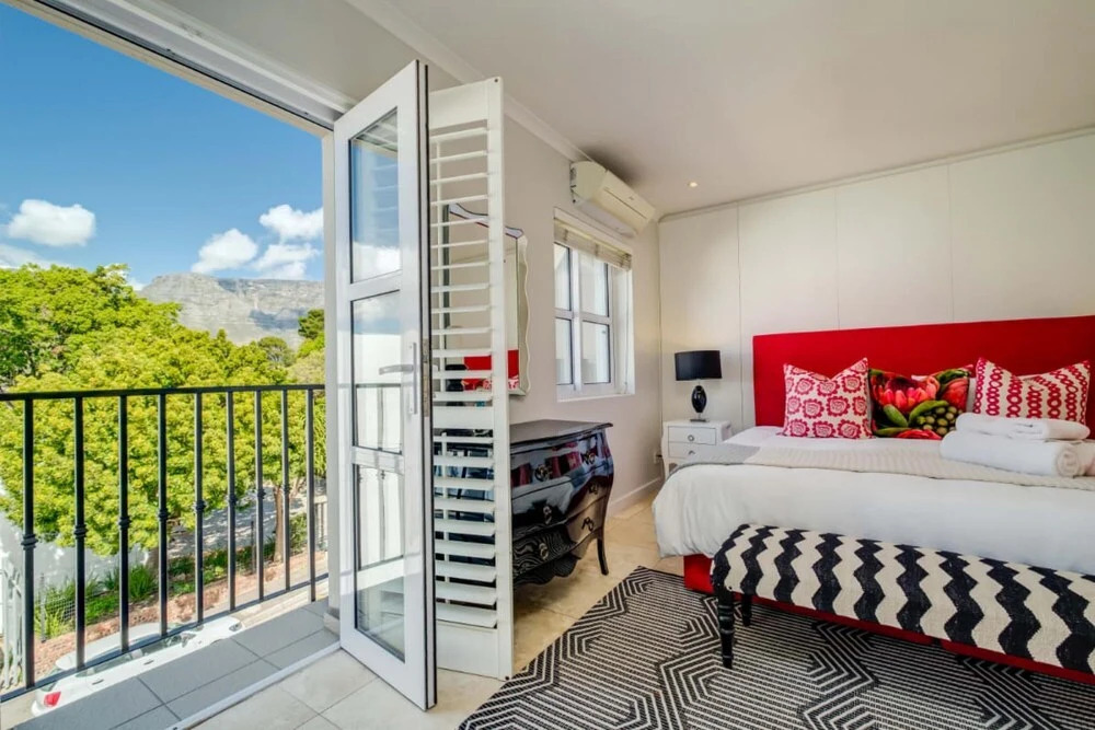 Eclectic Apartment in the Bustling De Waterkant 209 DWP