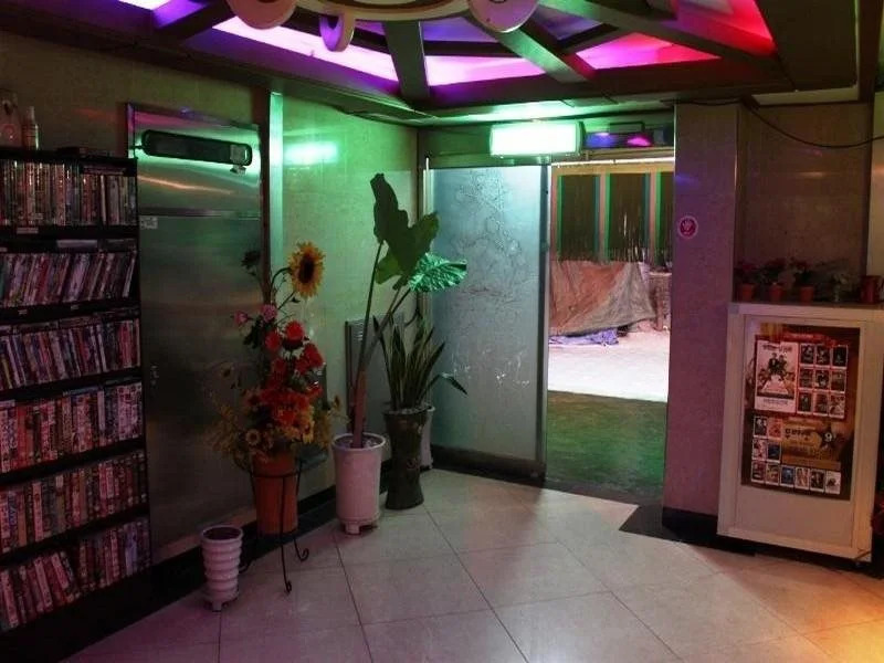Picasso Motel