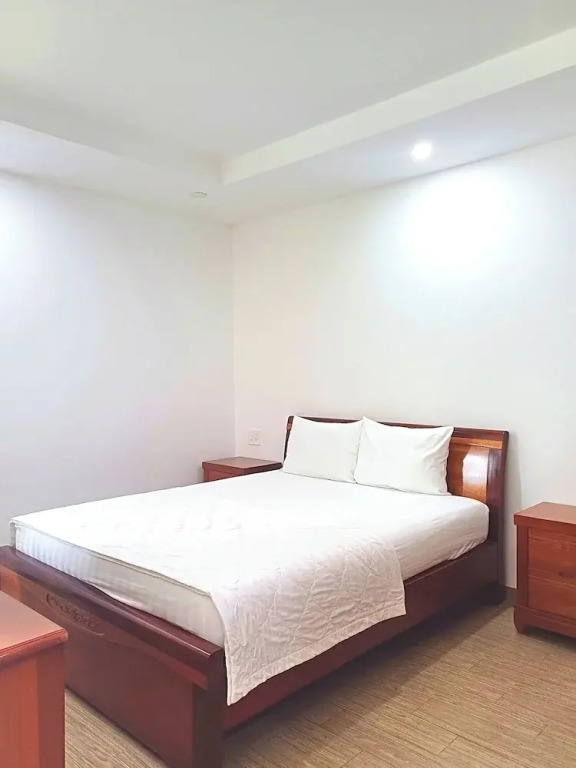 Lees Apartment