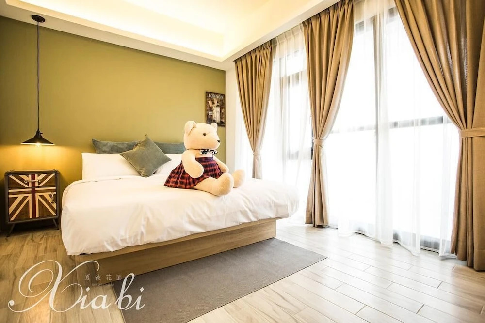 Xia Bi Garden Wedding B&B