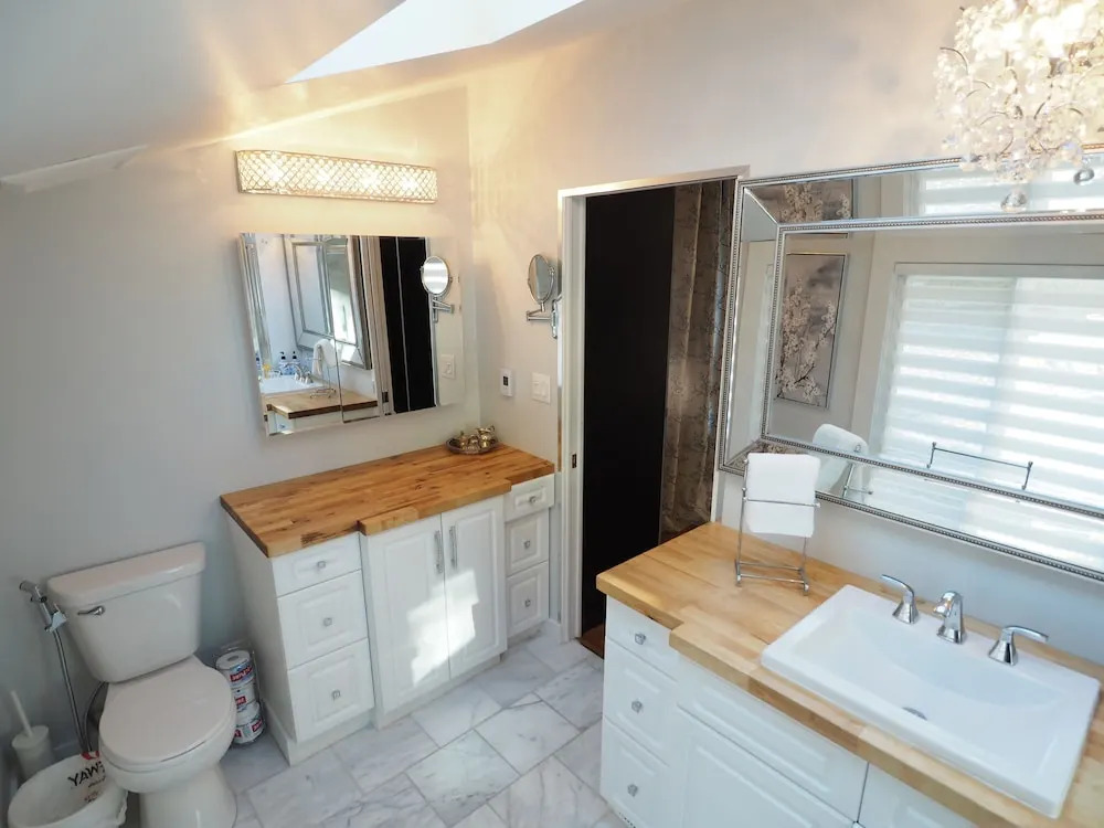 1910 Luxury Heritage - 6 Br Home