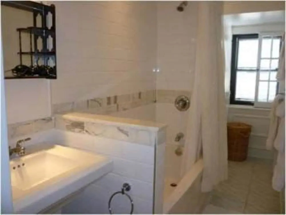 Ashbury House B&B