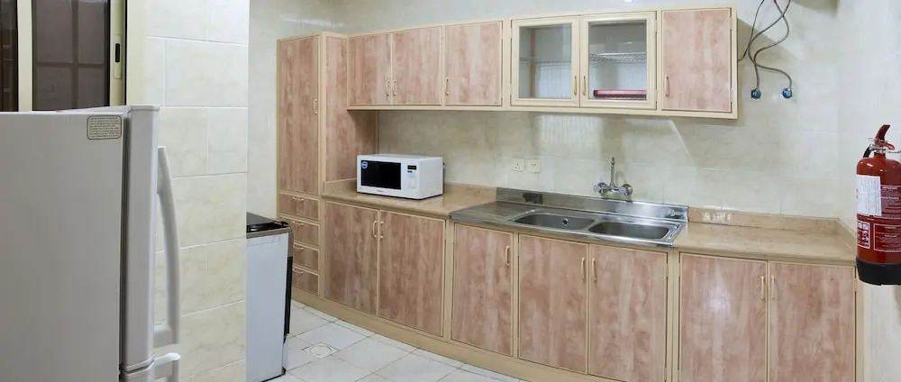 Al Farhan Hotel Suites (Al Salam)