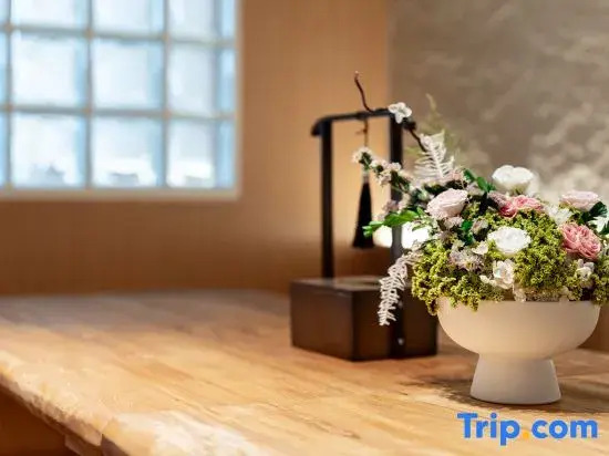 Zhu Li Moon Light Cloud Guest House (Zhujiajiao Branch)