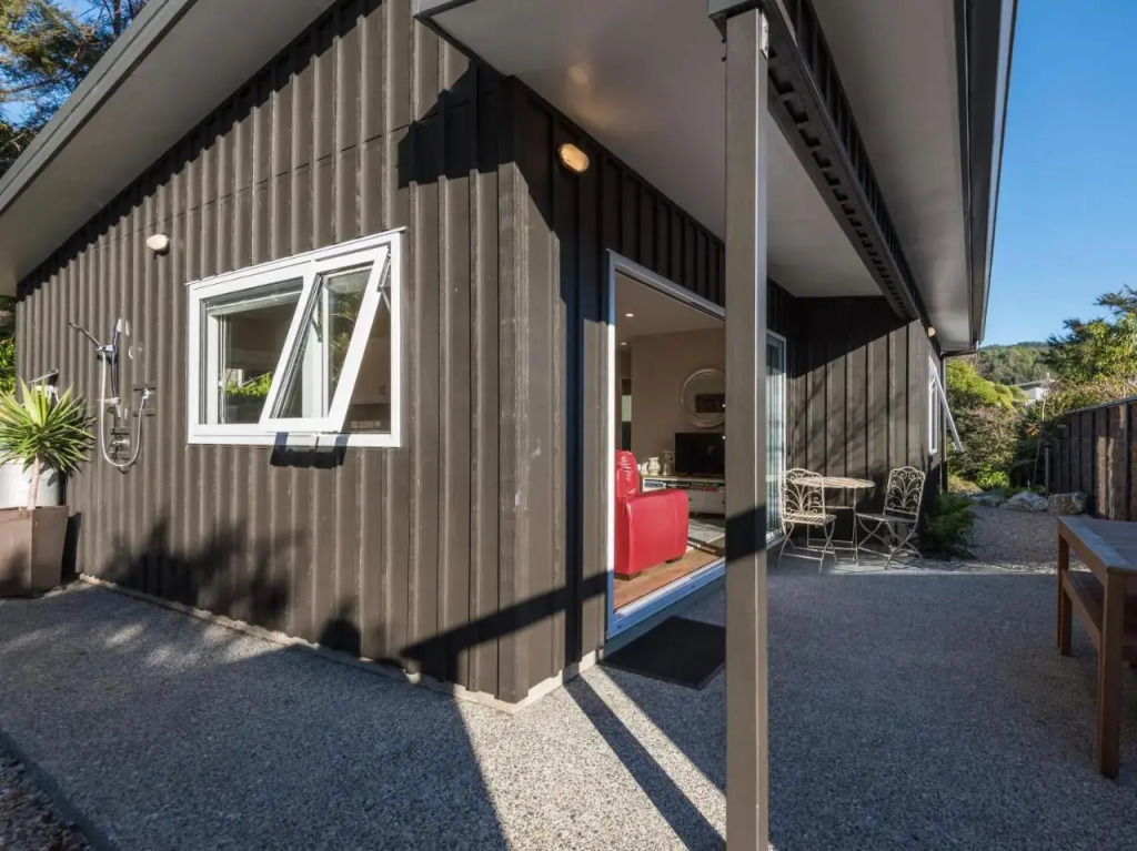 No. 3 - Kaiteriteri Holiday Home