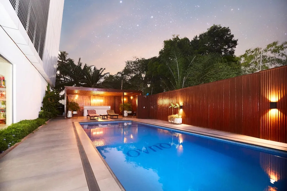 233 Boulevard by QUAO REALTY