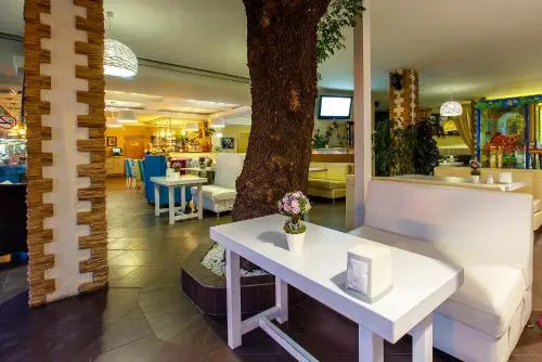 Bravissimo Hotel