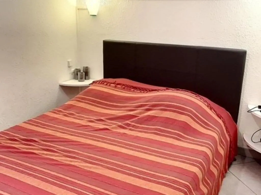 Appartement Balaruc-les-Bains, 1 pièce, 3 personnes - FR-1-503-40