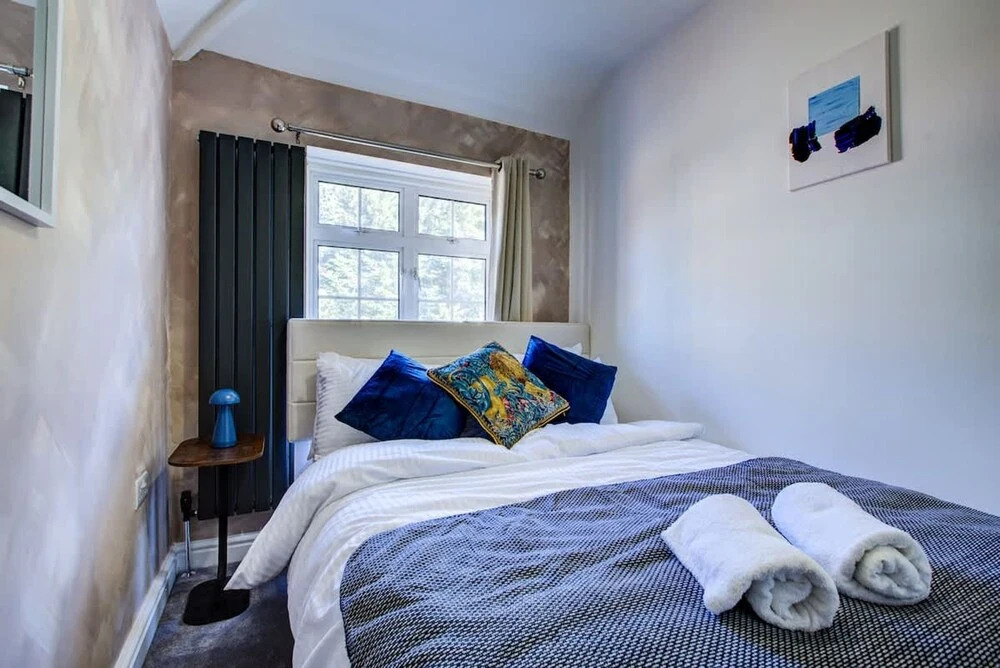 Perfect Booking Stylish 3 Bed House in Enfield