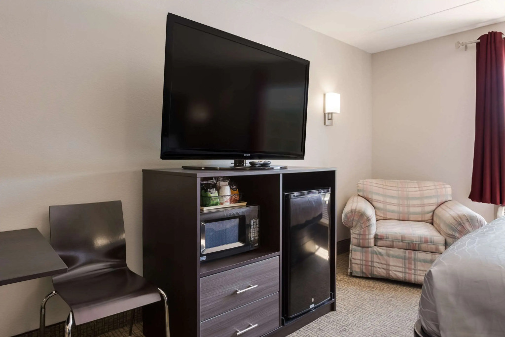 Rodeway Inn Branson, Brick House