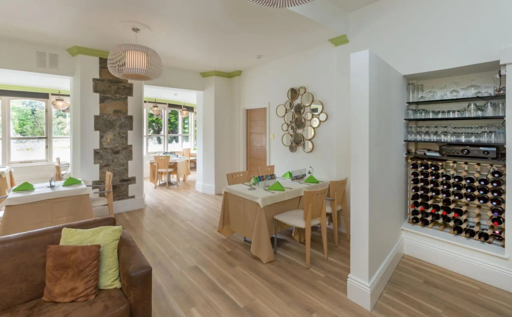 La Collinette Hotel, Cottages & Apartments
