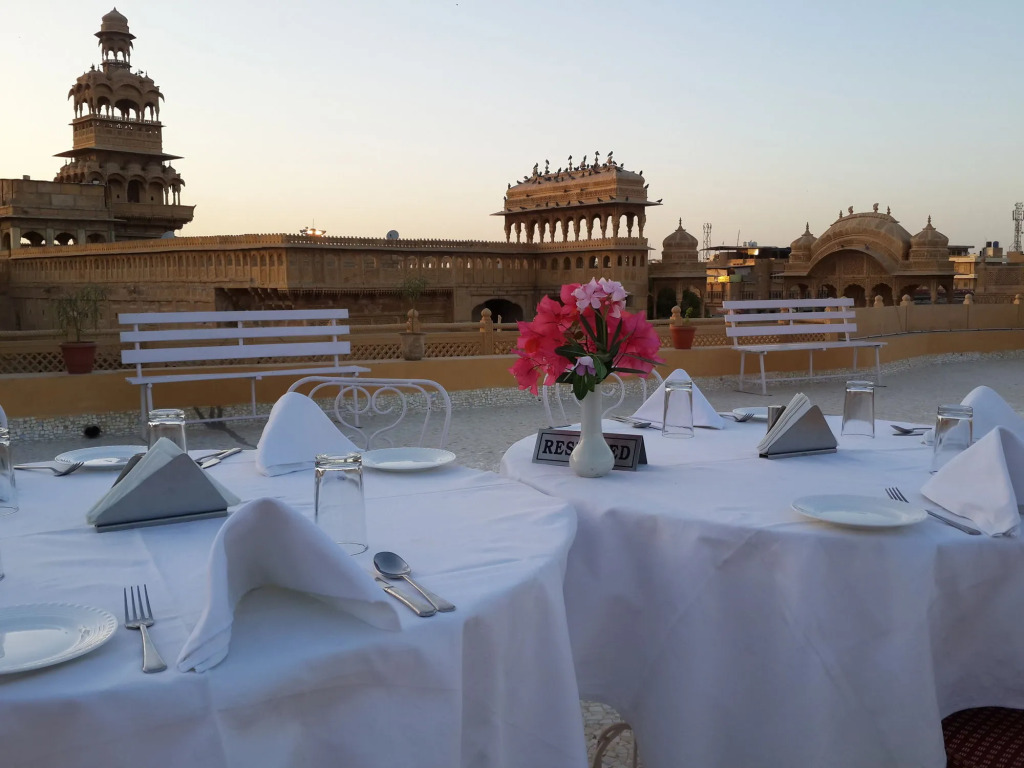 WelcomHeritage Mandir Palace