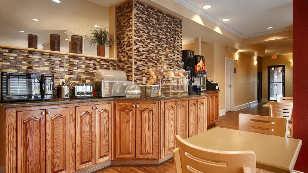 Best Western Wakulla Inn & Suites