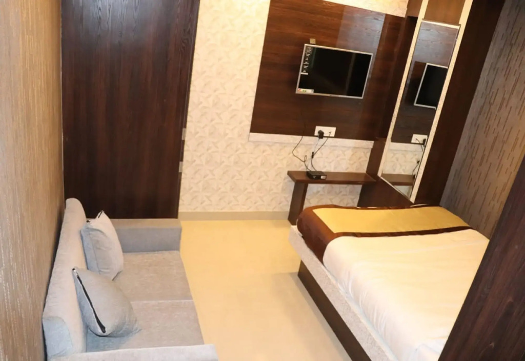 Hotel Angina